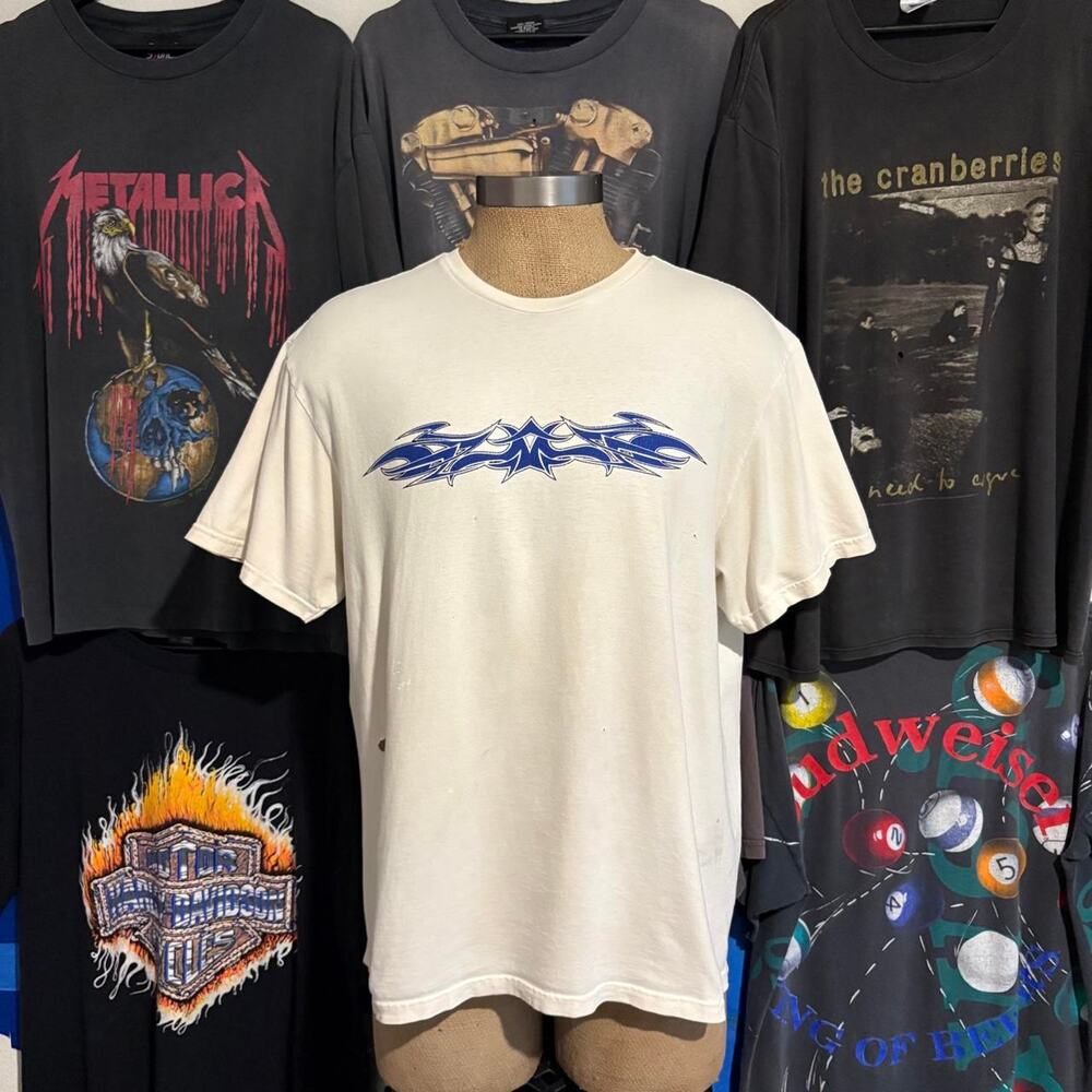 Vintage y2k old navy t shirt